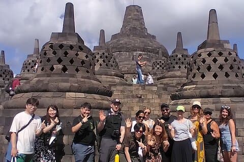 Halvdagstur til Borobudur-templet