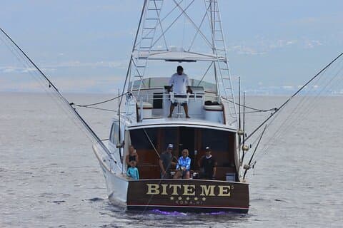 Kona Hawaii Tiefsee Luxus Angeln Trip auf Bite Me 5