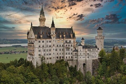 Monaco di Baviera al Castello di Neuschwanstein e Linderhof Gita privata di un giorno