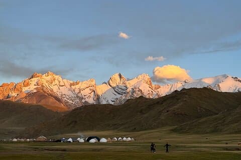 Entdecken Sie die Juwelen von Issyk Kul Lake ab Bischkek