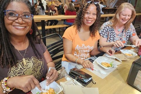 Restauranter i nærheten av Atlanta Beltline Food & Street Art Tour
