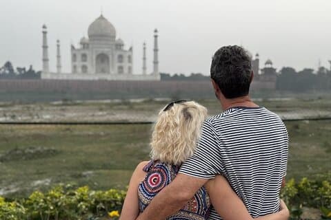 Luksus Taj Mahal Tour med SUPERFAST tog fra Delhi