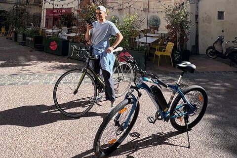 Montpellier Guided Tour Architectural Curiosity Electric Bike