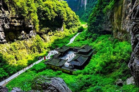 2 dagars privat tur till världsarvet Wulong Karst och Dazu Carvings