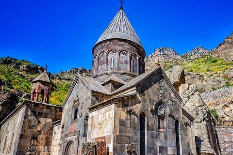 Privat 7-dages familie tur i Armenien med Sevan-søen og klosteret