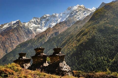 Trekking nella valle di Tsum