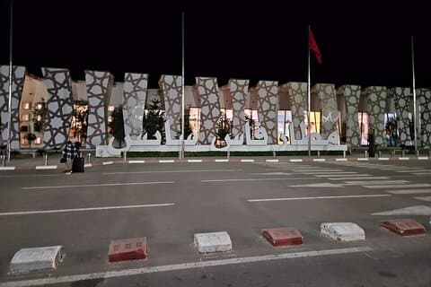 Trasferimento privato Aeroporto di Fes (FES) a hotel o Riad