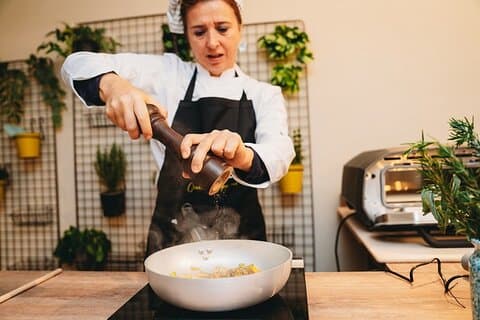 Plongez dans la vie toscane : visite du marché et cours de cuisine avec repas