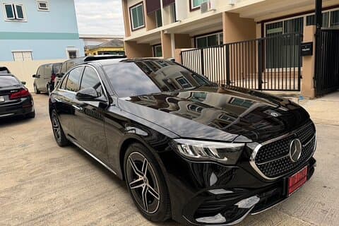 Airport Transfer Luxury Sedan Mercedes E Class BMW 5 Series