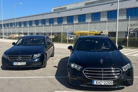 Transfert privé entre l'aéroport d'Athènes et le port du Pirée