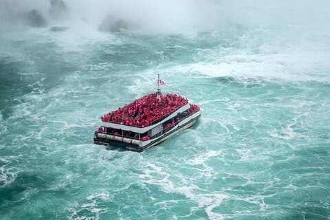 Niagarafall 1 dagstur fra NYC med Maid of the Mist båttur