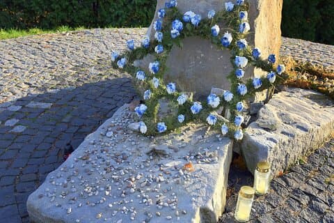 Warsaw to Treblinka Private Guided Tour & Transport
