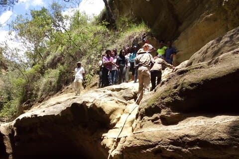 Visita guiada en bicicleta por la Puerta del Infierno y el Lago Naivasha desde Nairobi