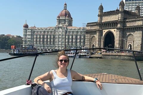 Elephanta Caves Tour mit dem privaten Speedboot