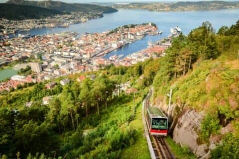 Strandutflykt Bergen Sightseeing med Bergbana