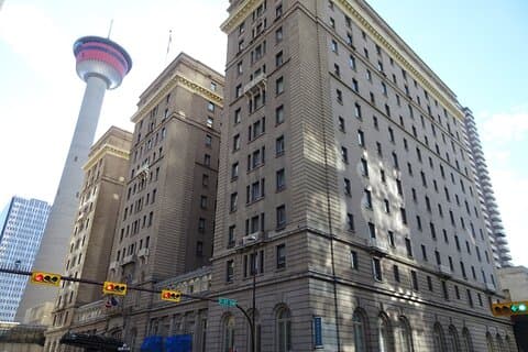 Calgary Tour a piedi autoguidato e caccia al tesoro