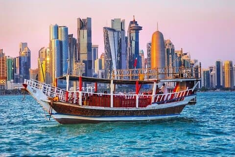 Doha: Guide til byen med traditionel Dhow Cruise Skyline