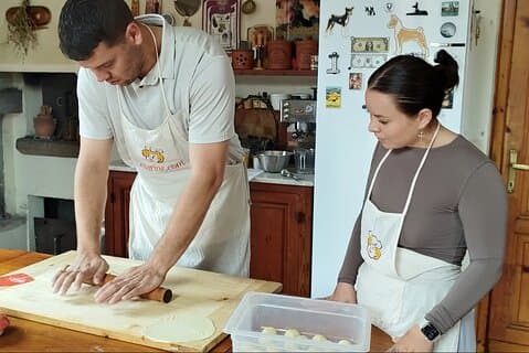 Authentic Italian Pizza & Gelato Cooking Class in Pistoia