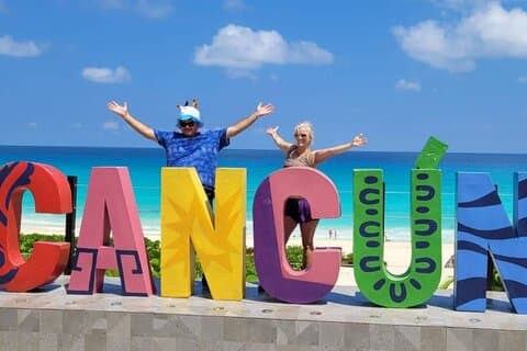 Cancun City sightseeing och shopping tur på en dubbeldäckare buss