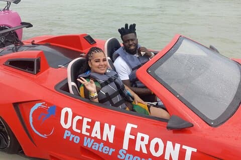Aventura en Jet Car en Montego Bay: excursión de un día con traslados