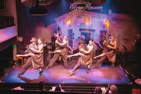 El espectáculo de tango en El Viejo Almacén con cena opcional