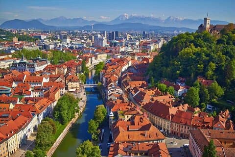 Excursão privada a Ljubljana e Lago Bled
