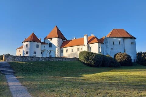 Excursão privada ao Castelo Trakoscan e Varazdin a partir de Zagreb