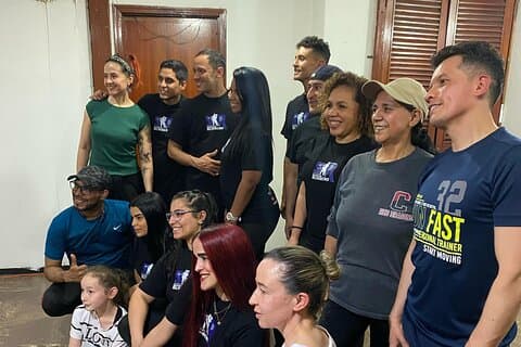 Lær å danse salsa i en gruppetime i Bogotá
