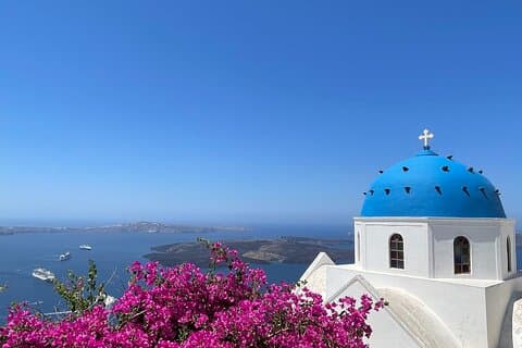 Santorini Island Tour with a local guide -4 hours