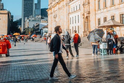 Überlebens-Spanischkurs mit Rundgang durch die Altstadt von Bogotá