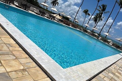 Maceió: Tour to the Vivari Beach Club with Tour Guide