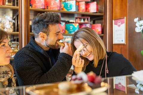 Milan Bites & Stories: A Tasty City Adventure with a Local