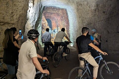 Rome: Appia Antica E-Bike tour with Rome's Underground Labyrinth