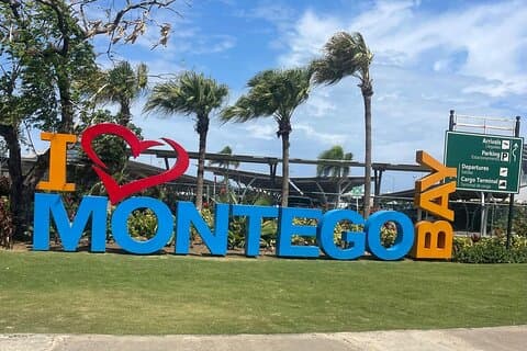 Montego Bay Hotell, Airbnb och privat transfer till flygplatsen