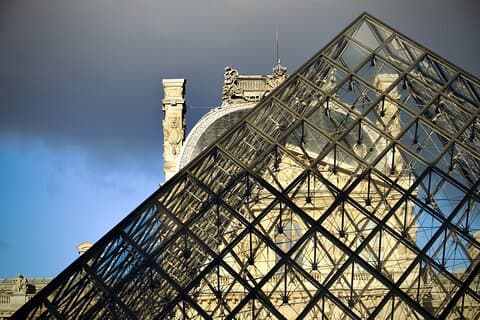 París: Tour fotográfico privado de lujo-Torre Eiffel y Pirámide del Louvre