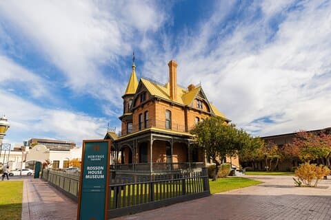 Smartphone Guided Haunted Walking Tour in Phoenix