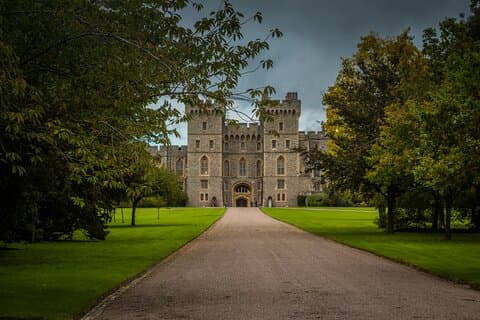Visita de meio dia ao Castelo de Windsor a partir de Londres com transferência de hotel