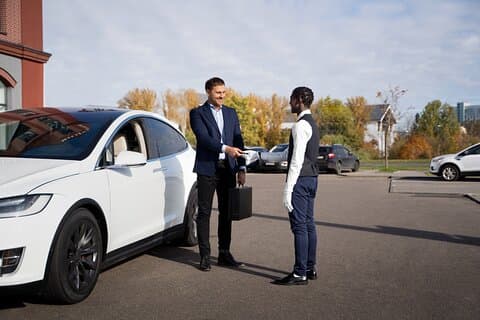 Transport fra London flyplass, bytransport og bortskaffelse