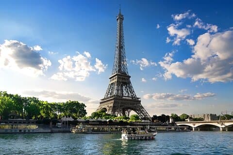 フランクフルトまたはパリ発7日間5カ国西ヨーロッパツアー