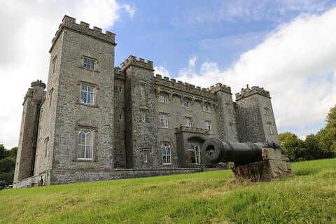 Boyne Valley: Private Whiskey Tour with Slane Castle Distillery