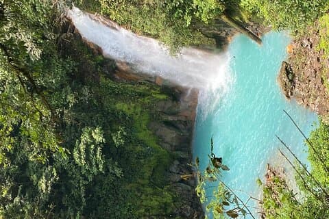 Escursione alla cascata del Rio Celeste - Cascata di Llanos Del Cortes e osservatorio del bradipo