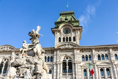 Migliore Introduzione a Trieste in 2 ore con un Locale