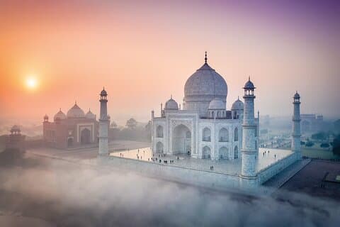 Taj Mahal Day Tour com carro particular e motorista de Nova Delhi