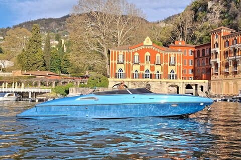 Full Day Private Lake Como Speedboat Tour with drinks & Swimming