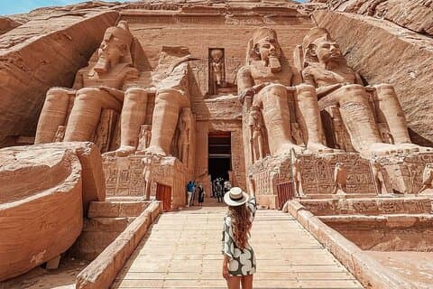 Aswan naar Abu Simbel Tempel (dagtour)