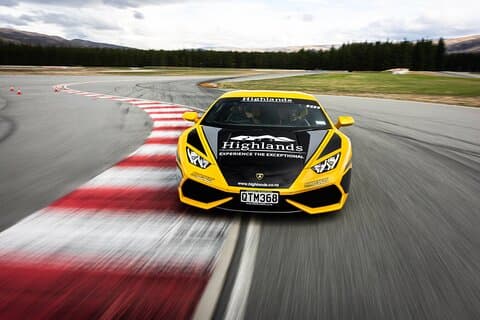 Supercar Fast Dash - Parc de tourisme et de sports automobiles des Highlands