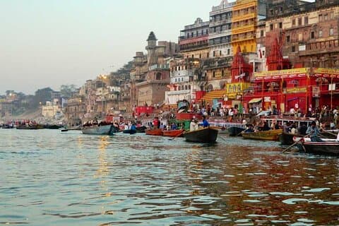 Desde Varanasi Tour Privado con Templos Ghats y Rituales