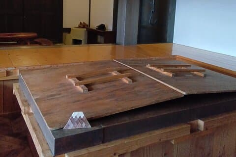 Traditional Yosegi Coaster Making