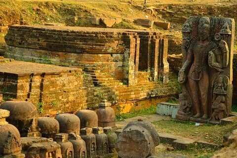 Diamantdreieck des Buddhismus Ratnagiri Udayagiri Lalitagiri