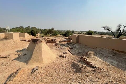 Harrapa Ancients and Hazrat Farid Shrine Visita guiada com almoço